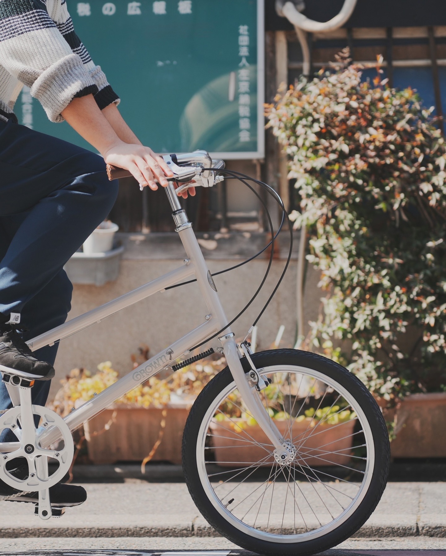 クロモリとスタッガード。その完成度。｜GROWN BIKE EVERY 取り扱い